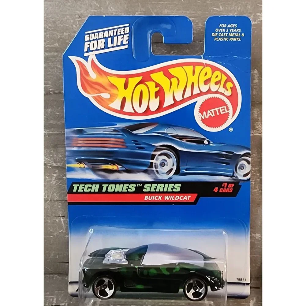 Hot Wheels Lot Of 20 Die-cast Cars Dodge Charger Tech Tones Chevy 1500 Truck‎